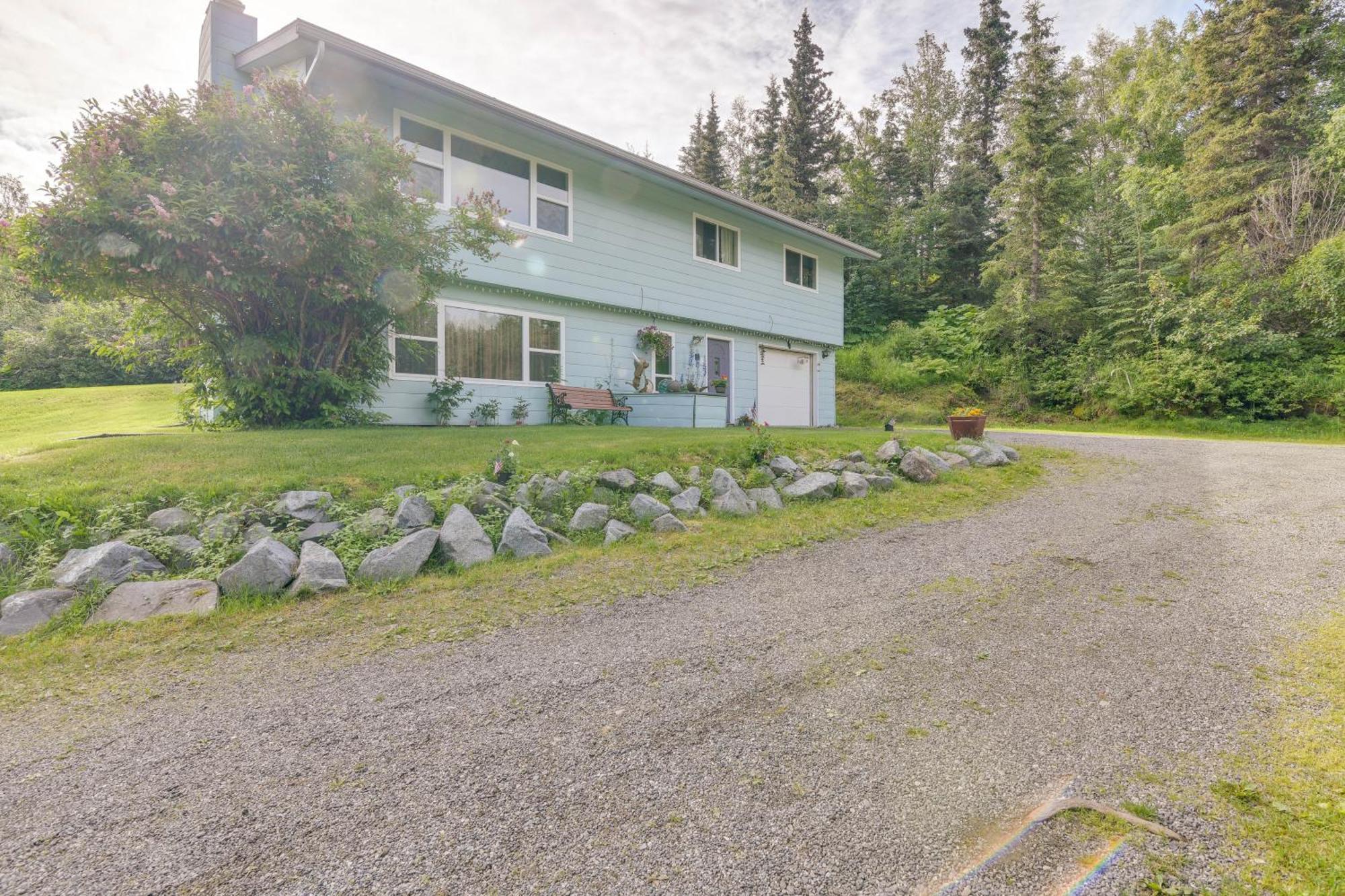 Cozy Anchorage Vacation Rental With Deck, Gas Grill Exterior photo